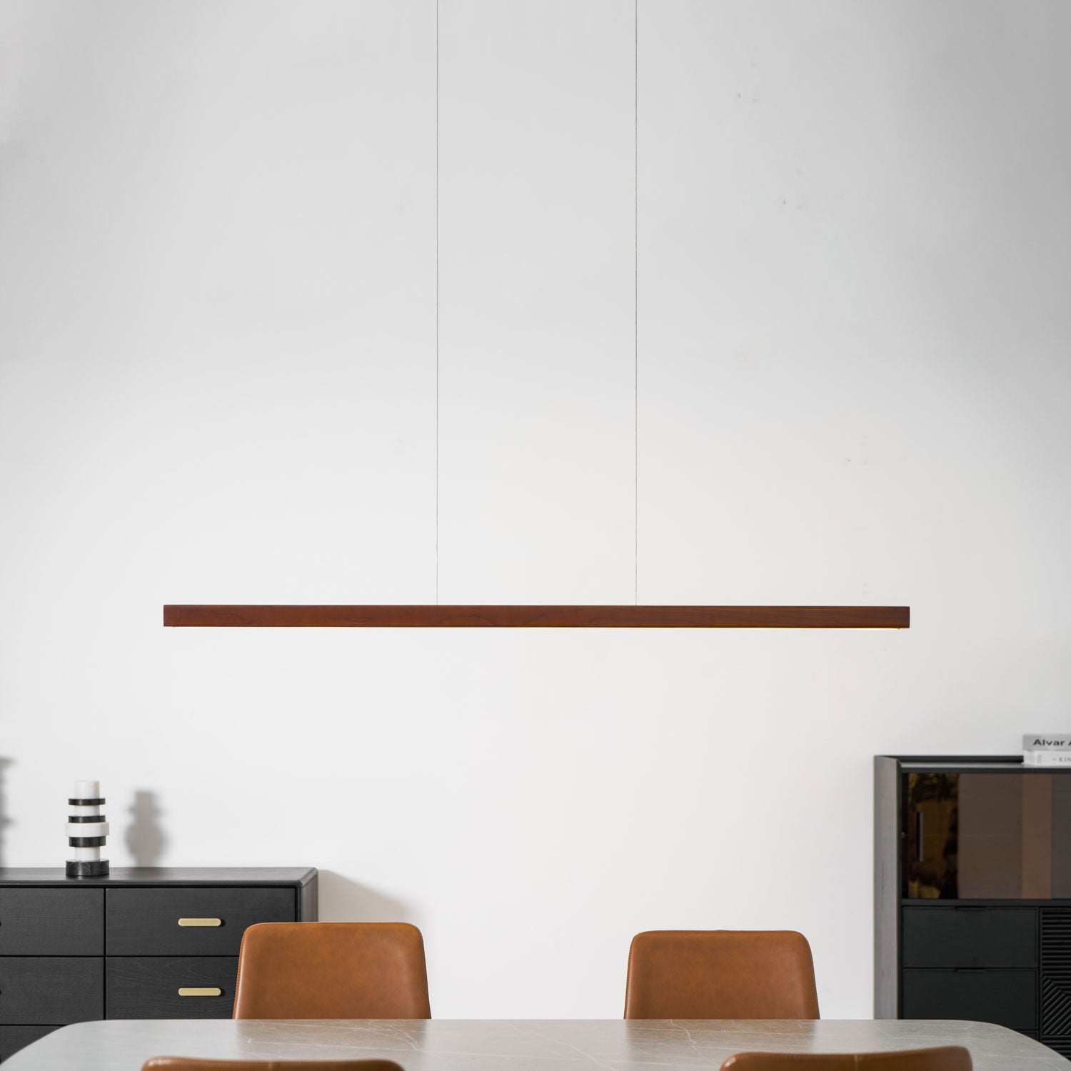 Lampada a sospensione lineare Lioriiro