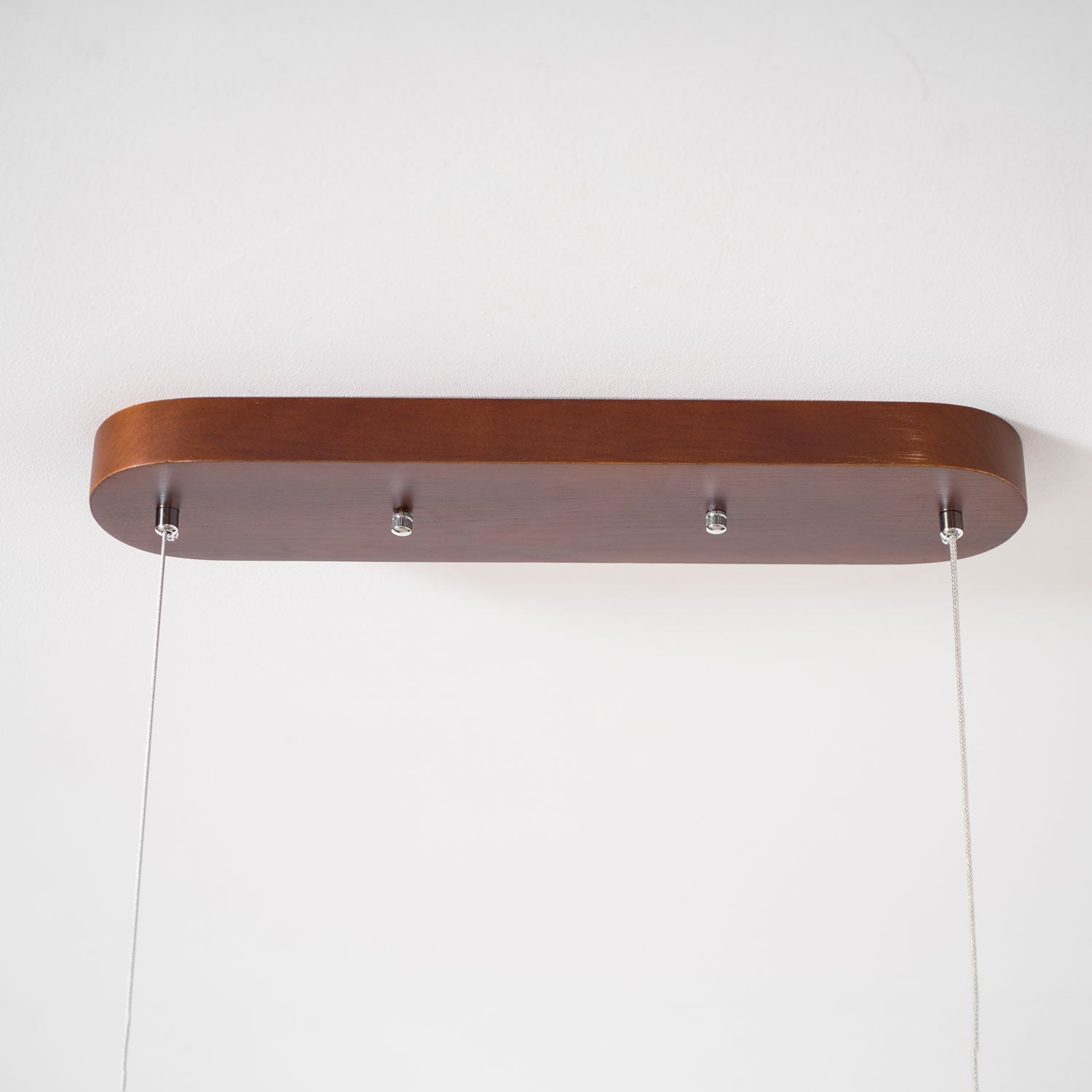 Lampada a sospensione lineare Lioriiro