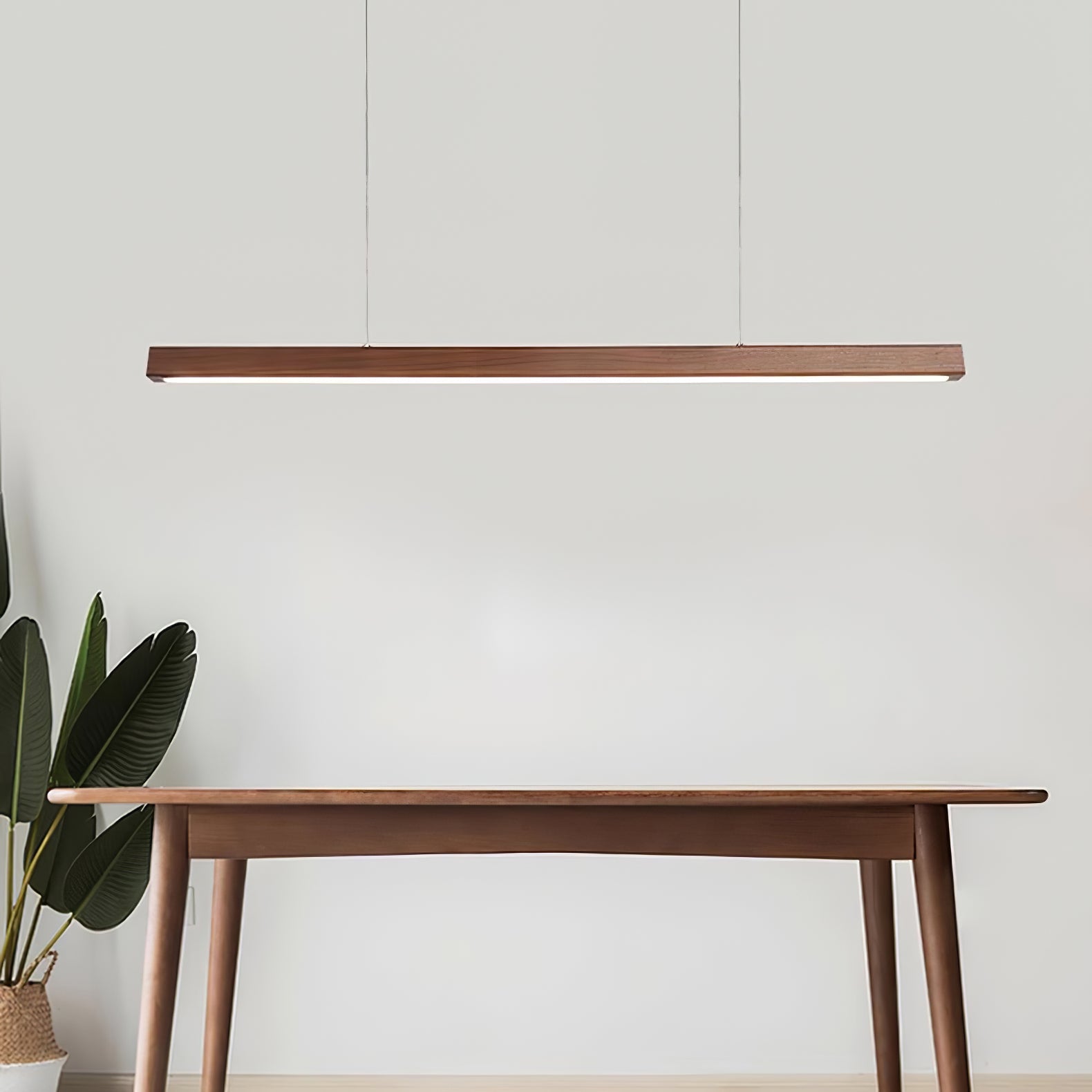 Lampada a sospensione lineare Lioriiro