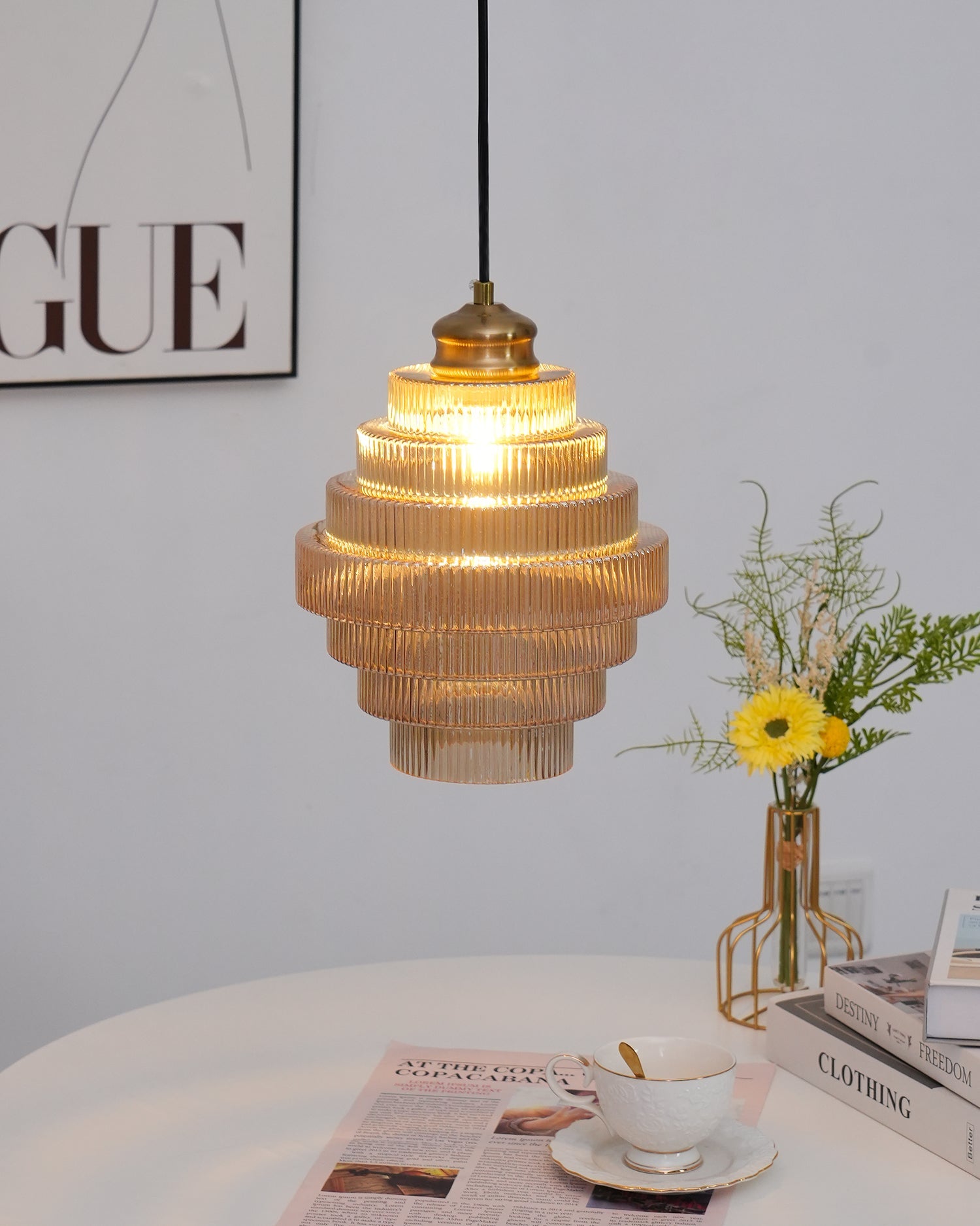 Lampada a sospensione scanalata Loeri