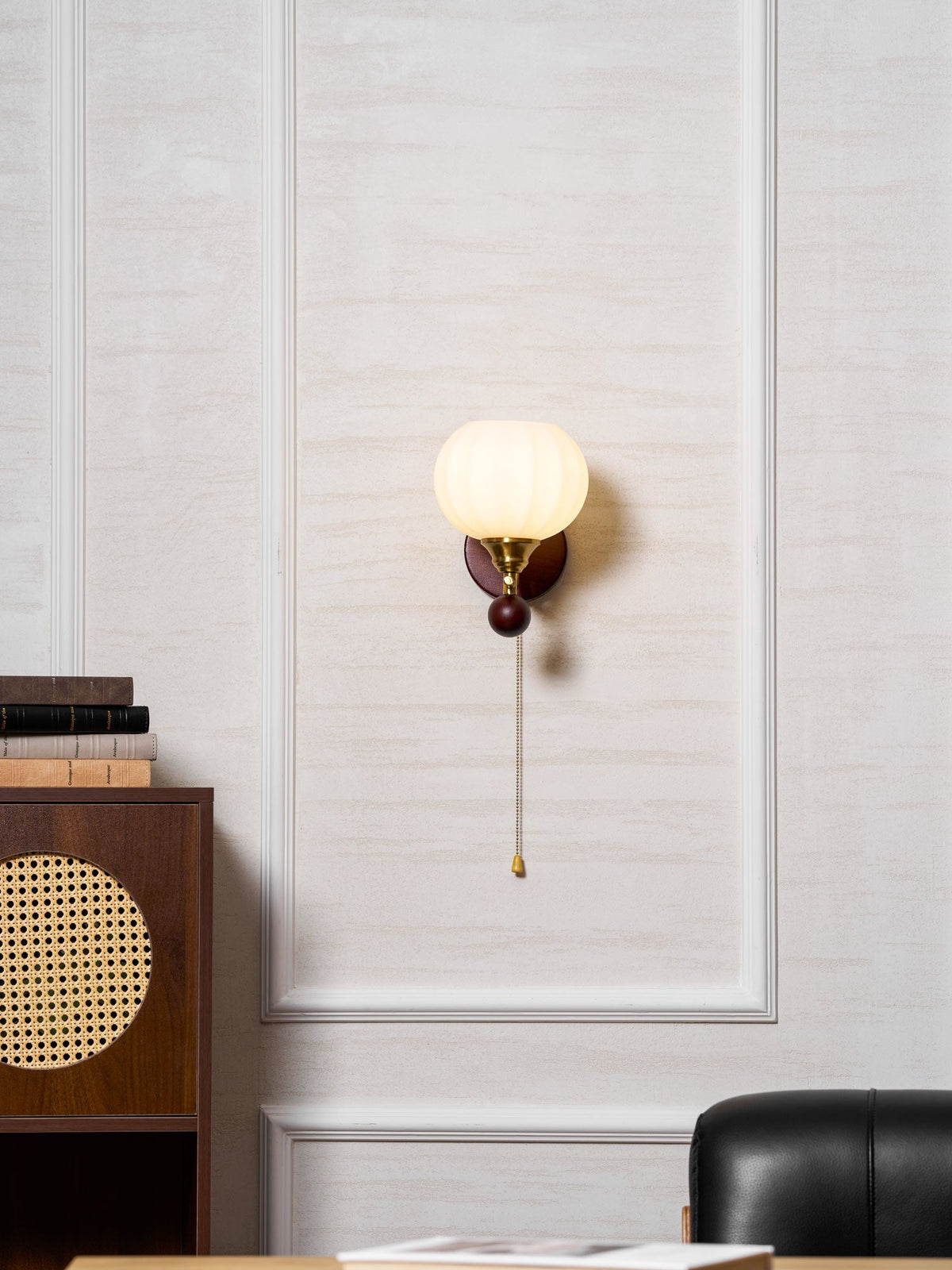 Lumea Crest Wall Lamp – detail 36