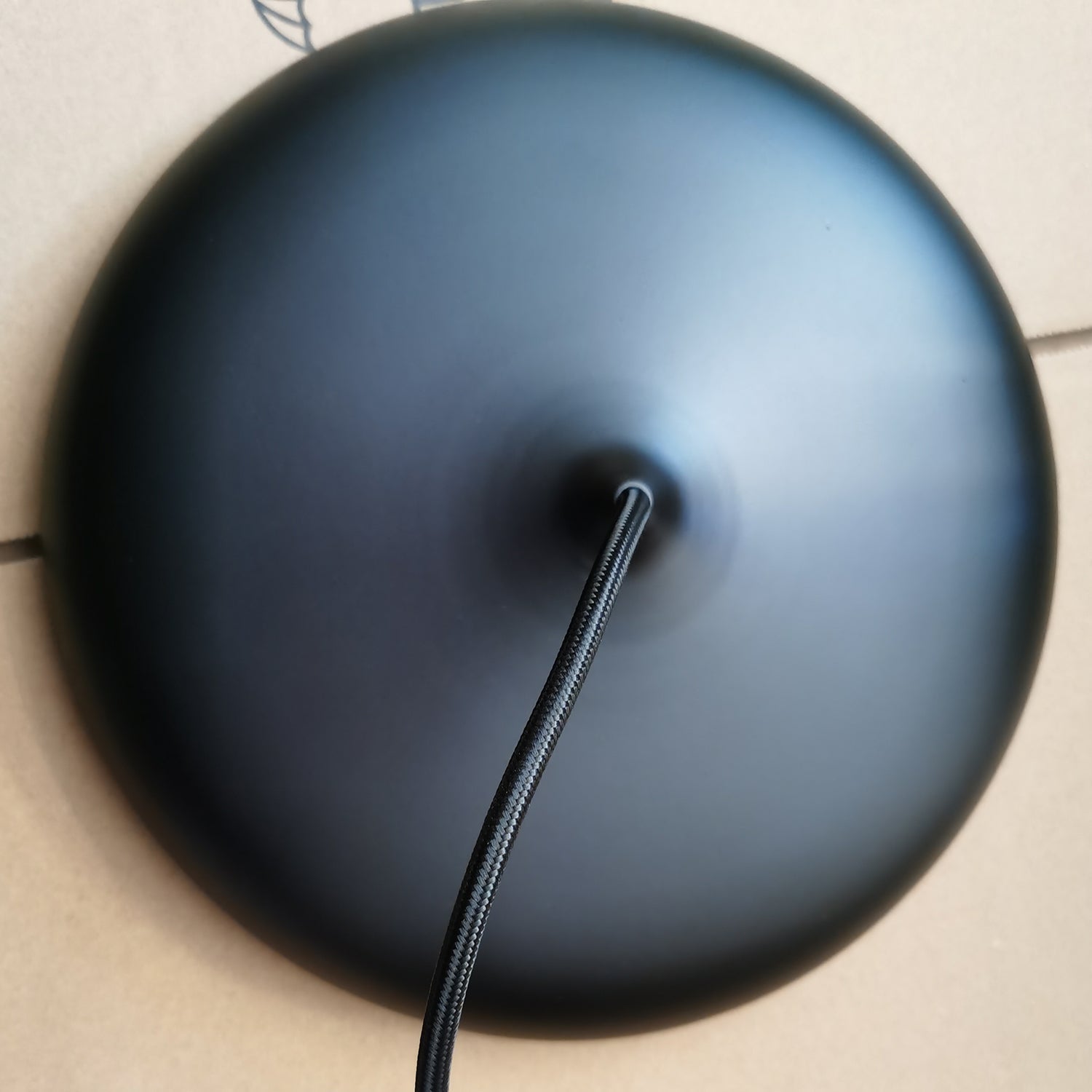 Lampada a sospensione rotonda Luciro