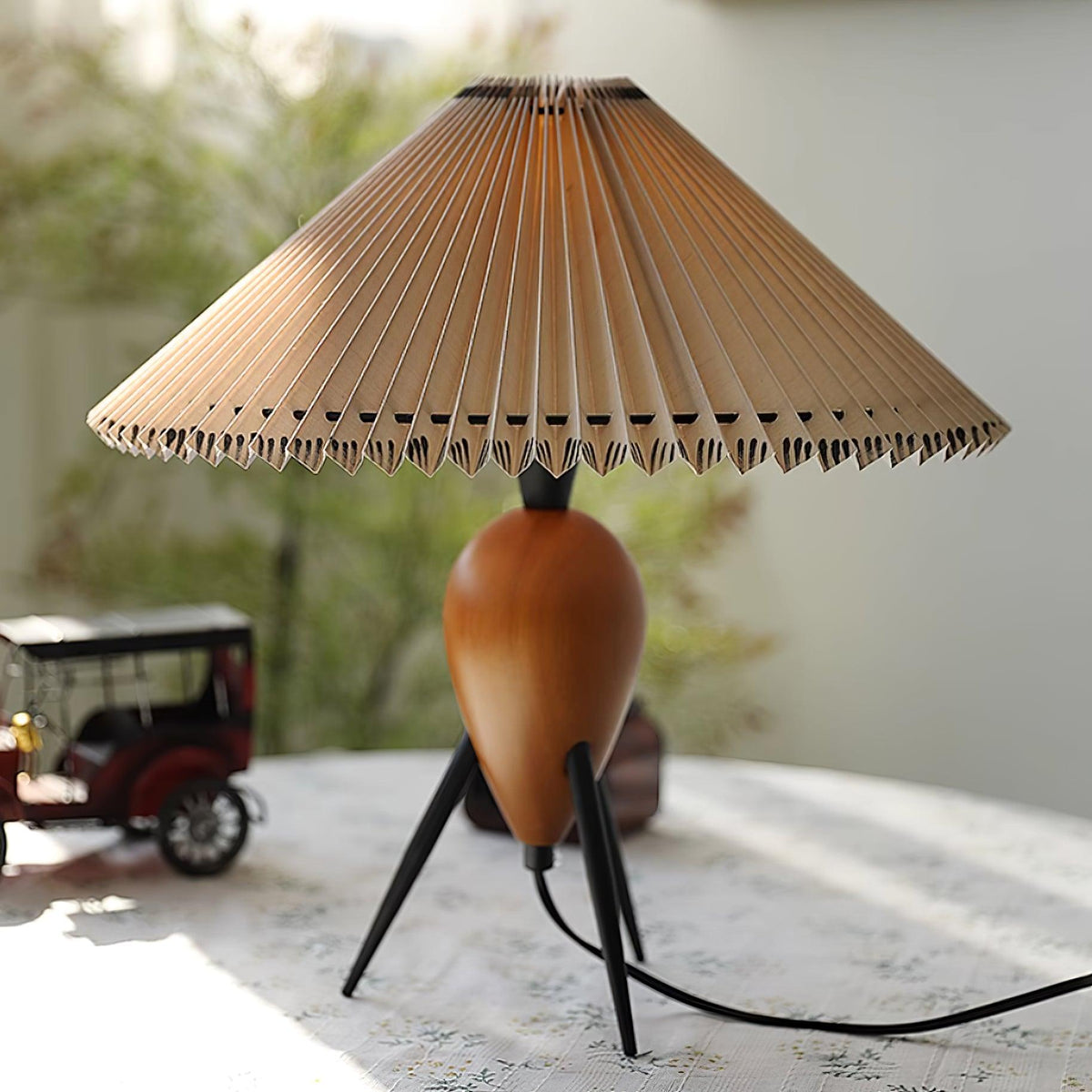 Makie Table Lamp – detail 31