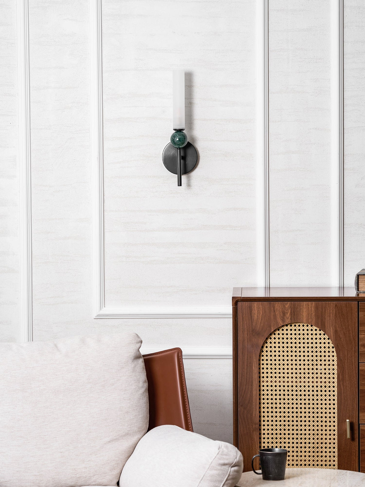 Marble Vertical Wall Lamp - Vakkerlight