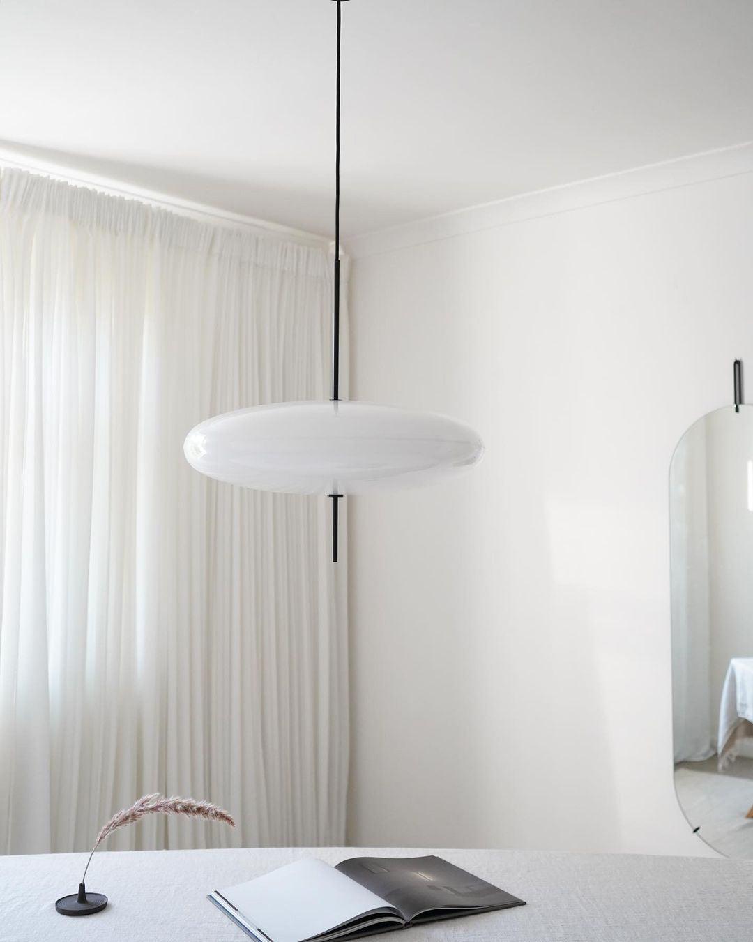 Lampada a sospensione ellittica Chiavvera