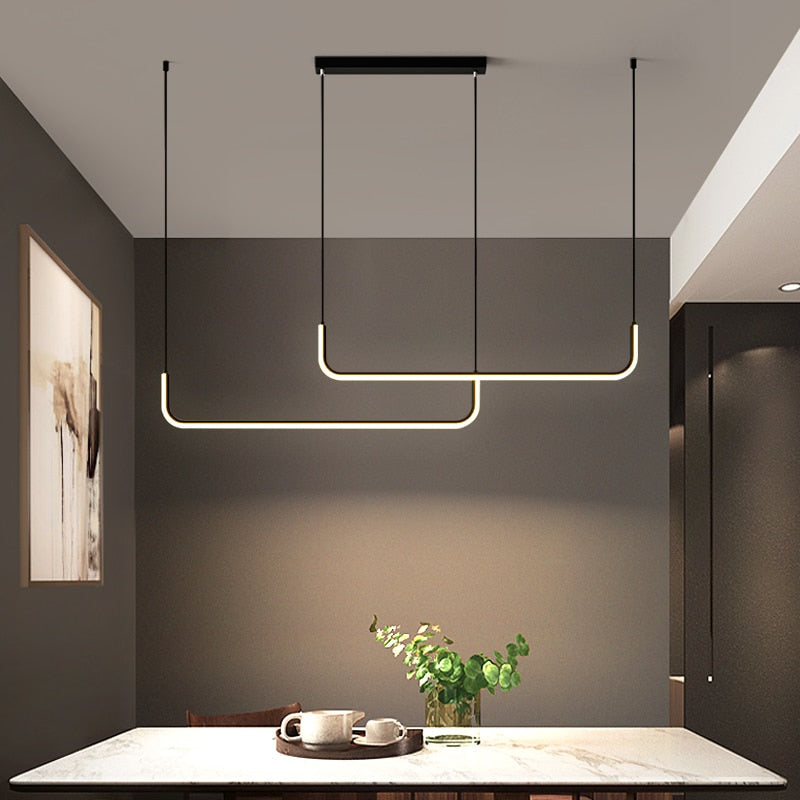 Lampada a sospensione lineare Lucoria