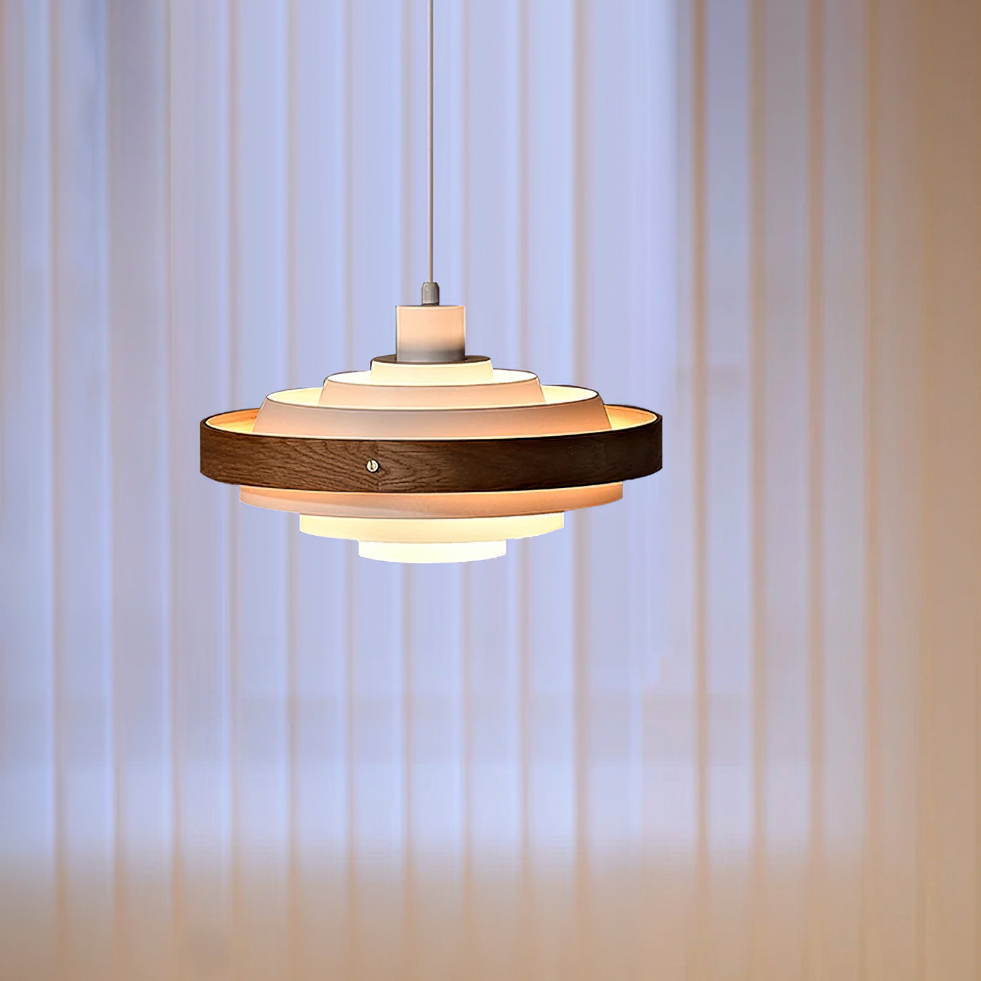 Lampada a sospensione rotonda Rino