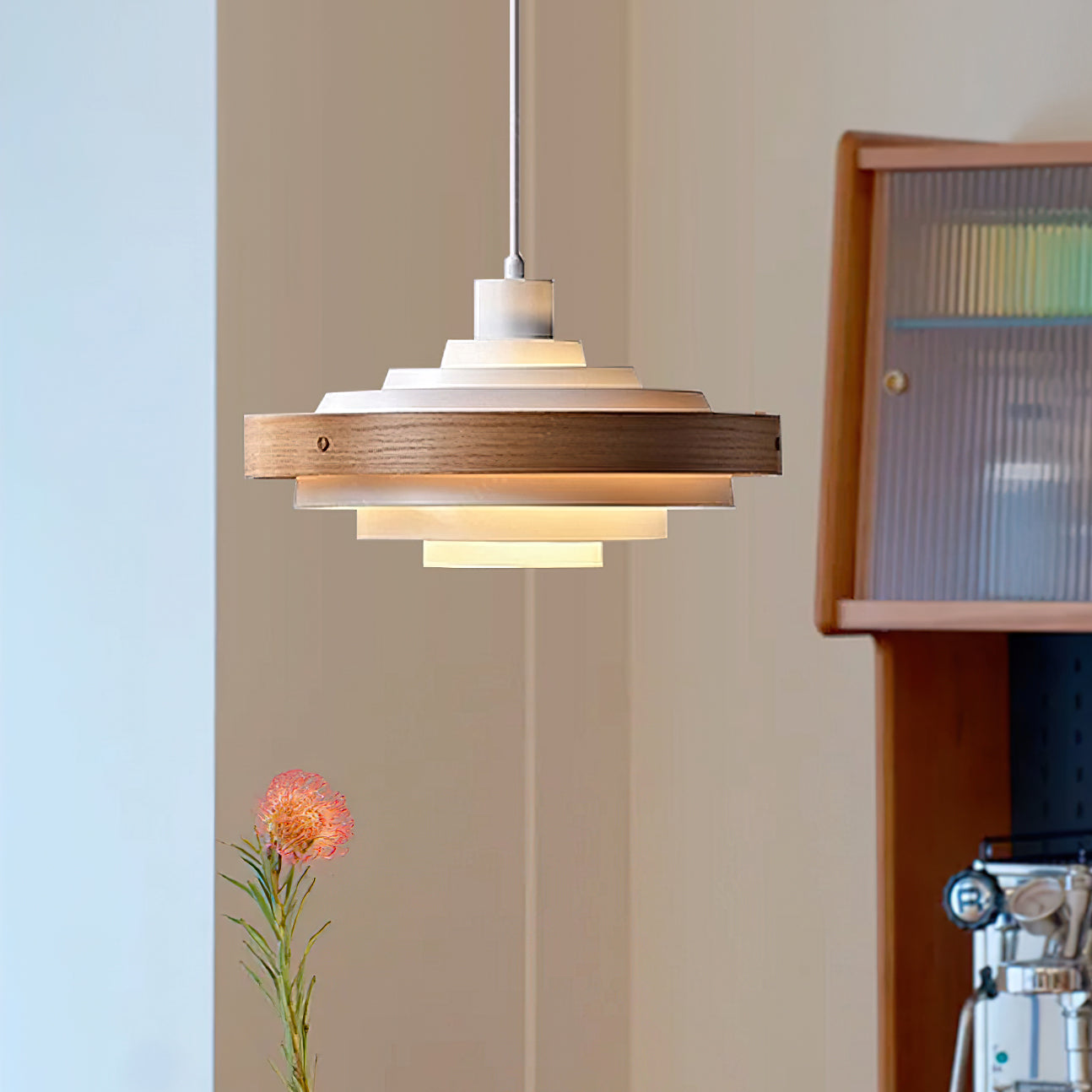 Lampada a sospensione rotonda Rino
