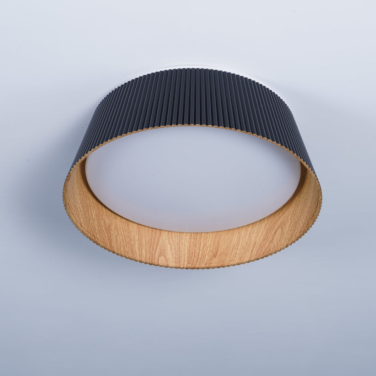 Modern Ribbed Ceiling Light – detail 16