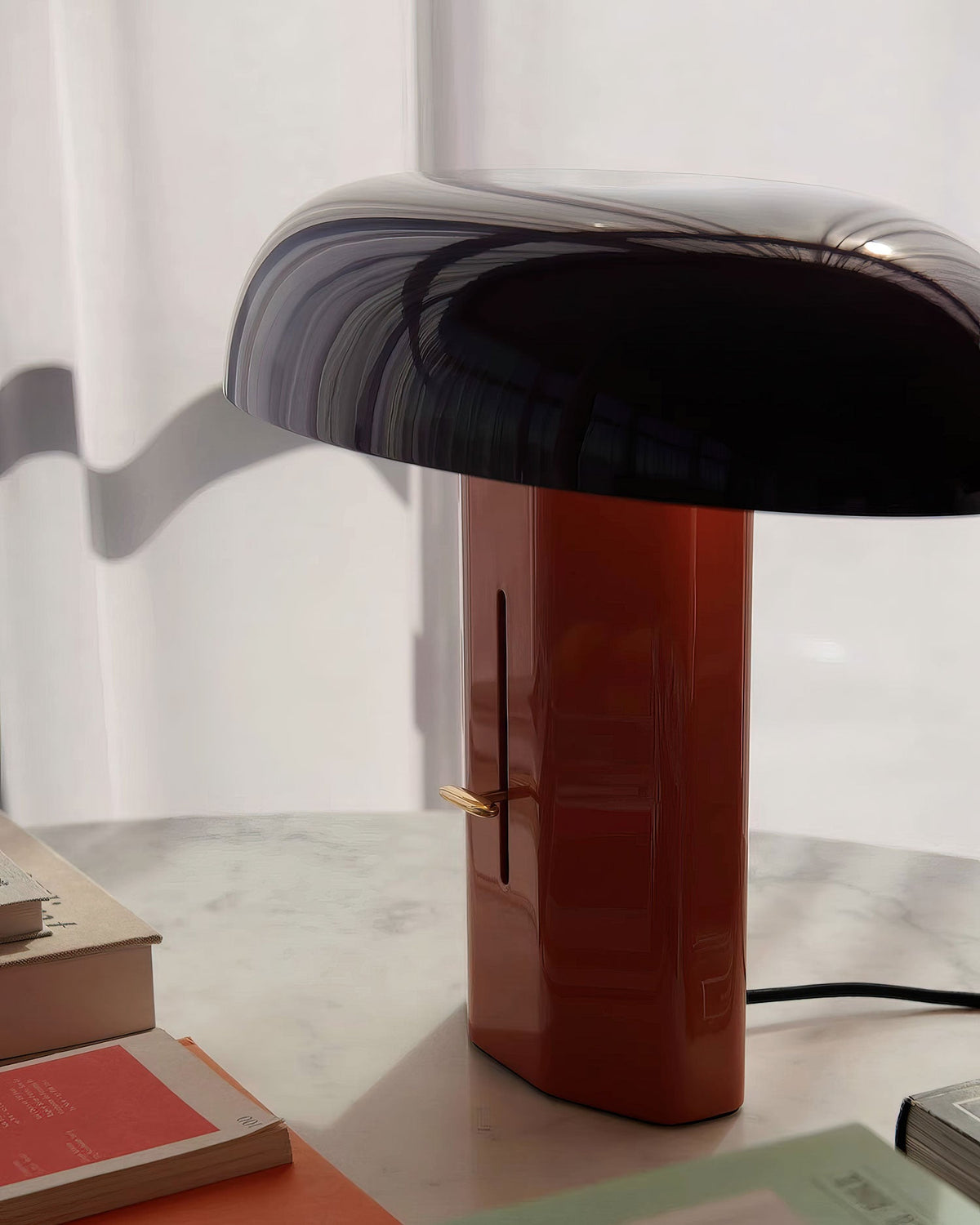 Lampada da tavolo moderna Vionacino