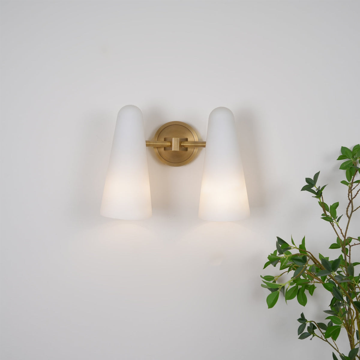 Montfaucon Wall Lamp – detail 10