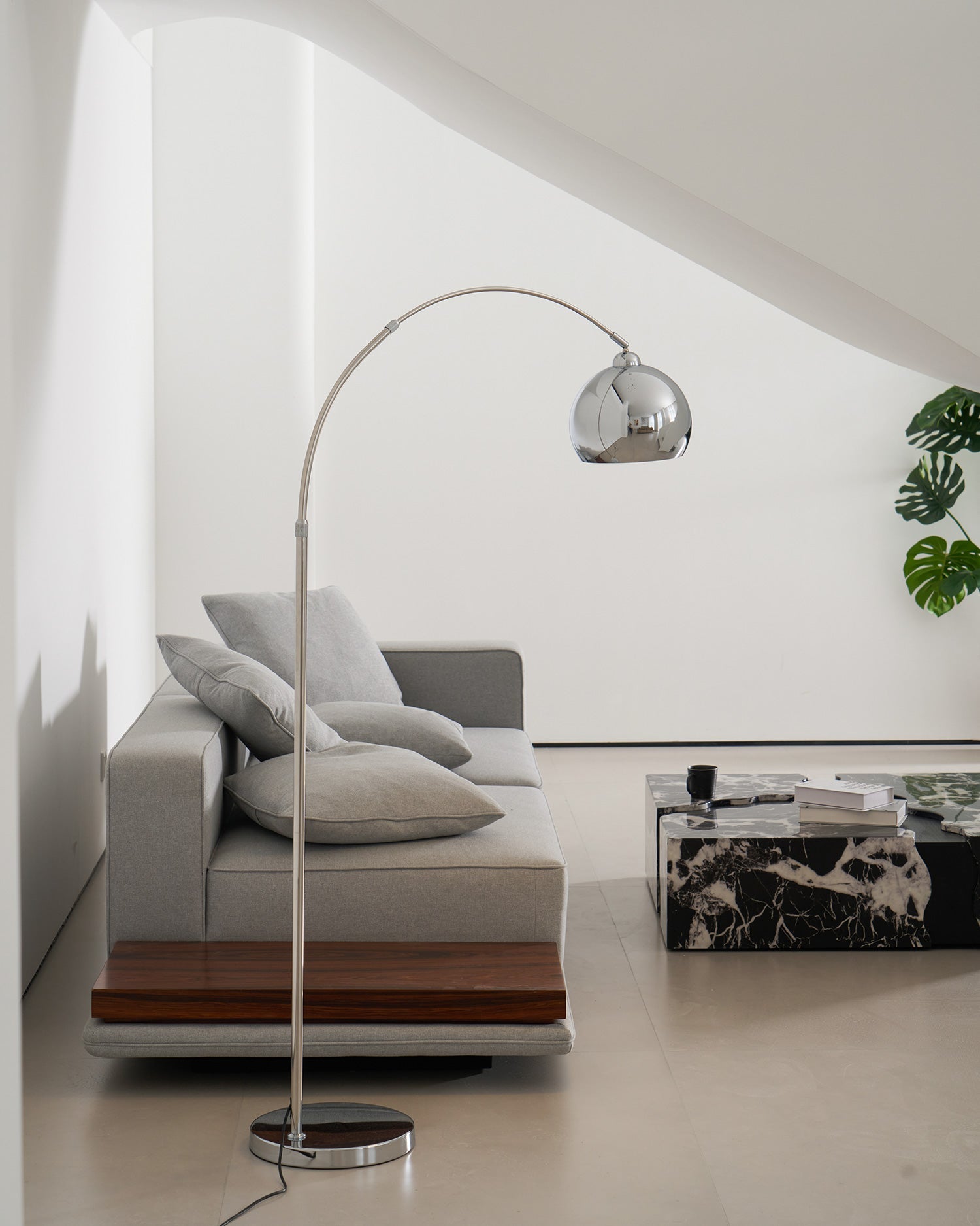 Lampada da terra moderna Tanarenzo