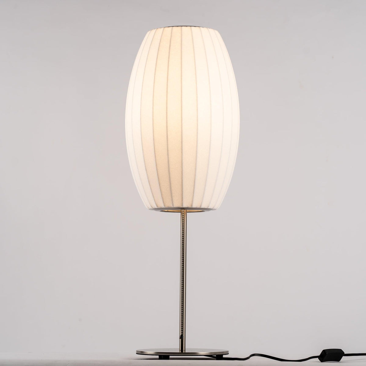 Nelson Tripod Table Lamp - Vakkerlight