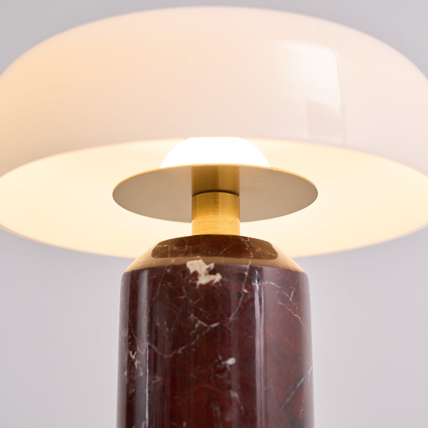 Lampada da tavolo Gracino