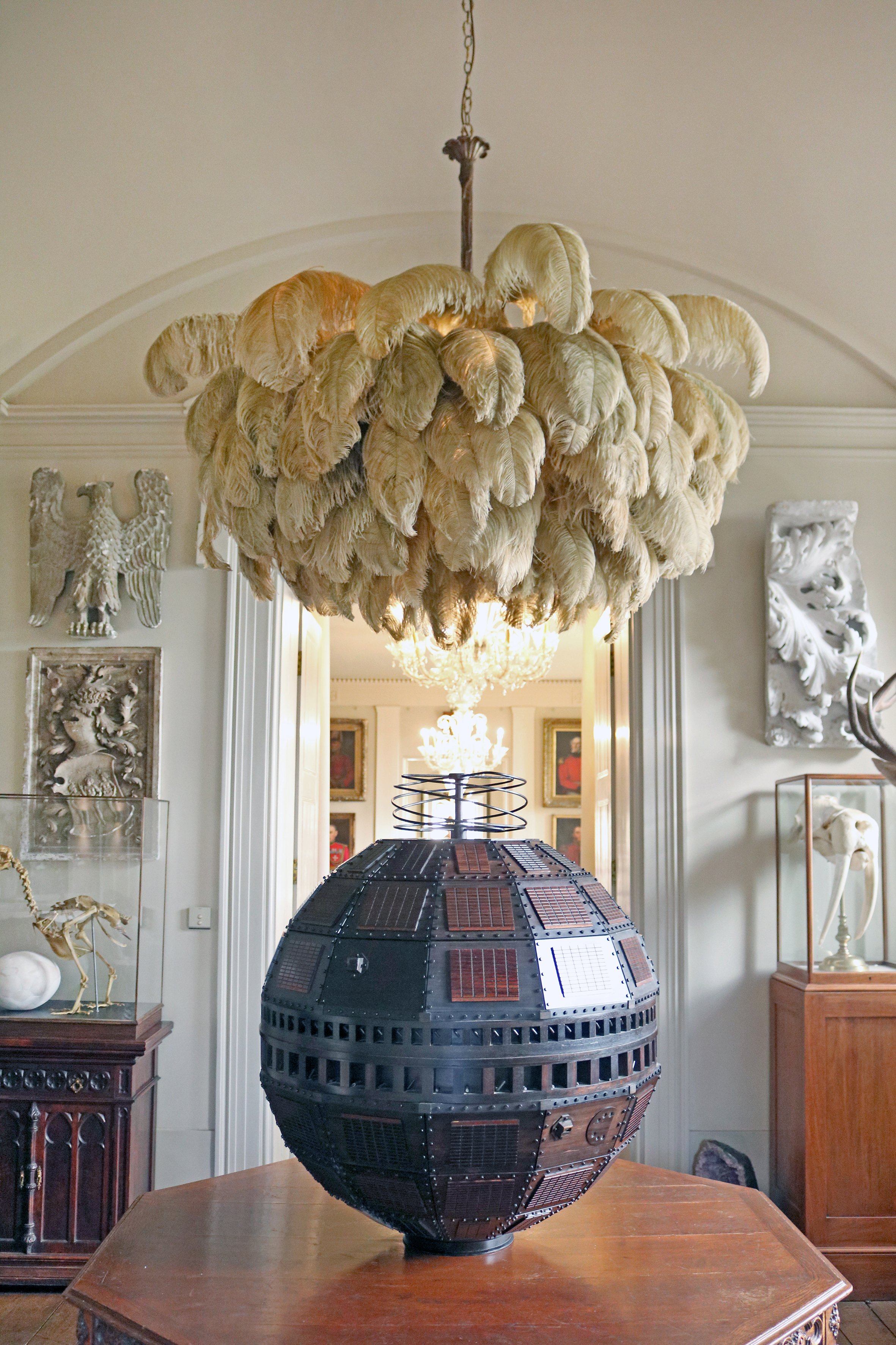 Lampadario scenografico Fallia