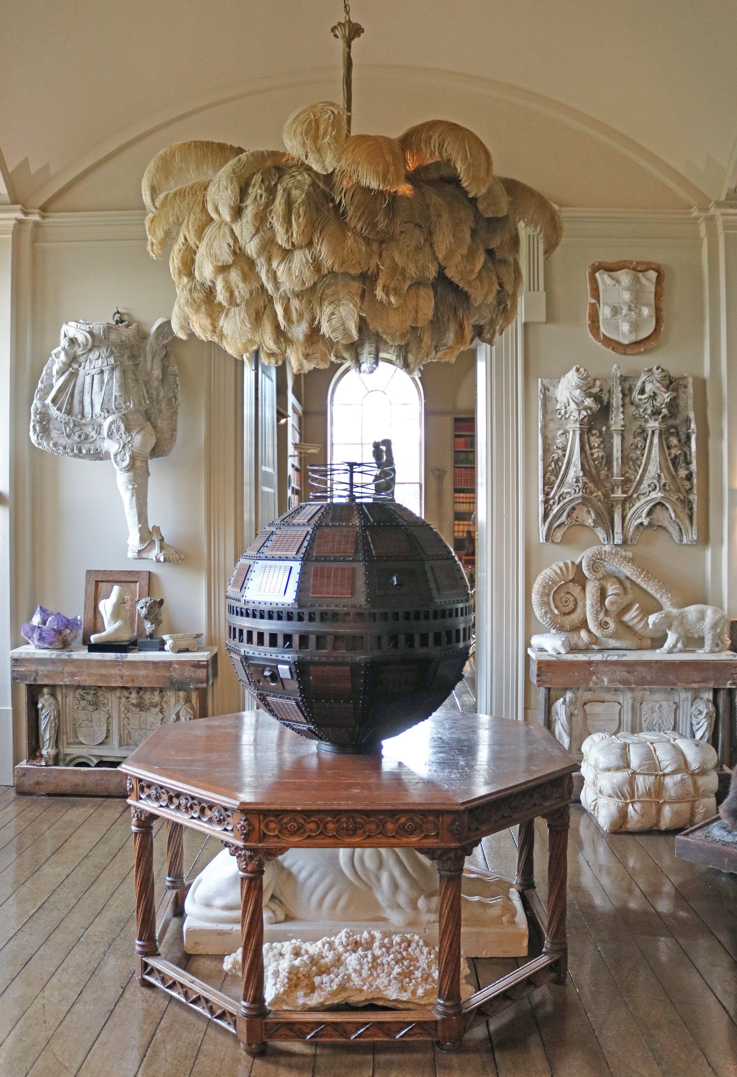 Lampadario scenografico Fallia