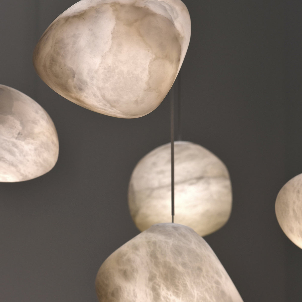 Pebbles Alabaster Pendant Lamp – detail 18