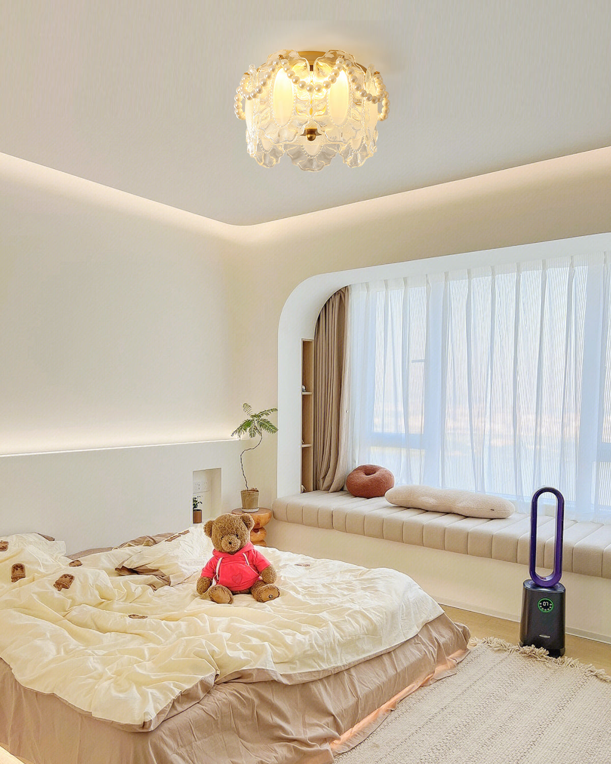 Petal Pearl Ceiling Light – detail 8