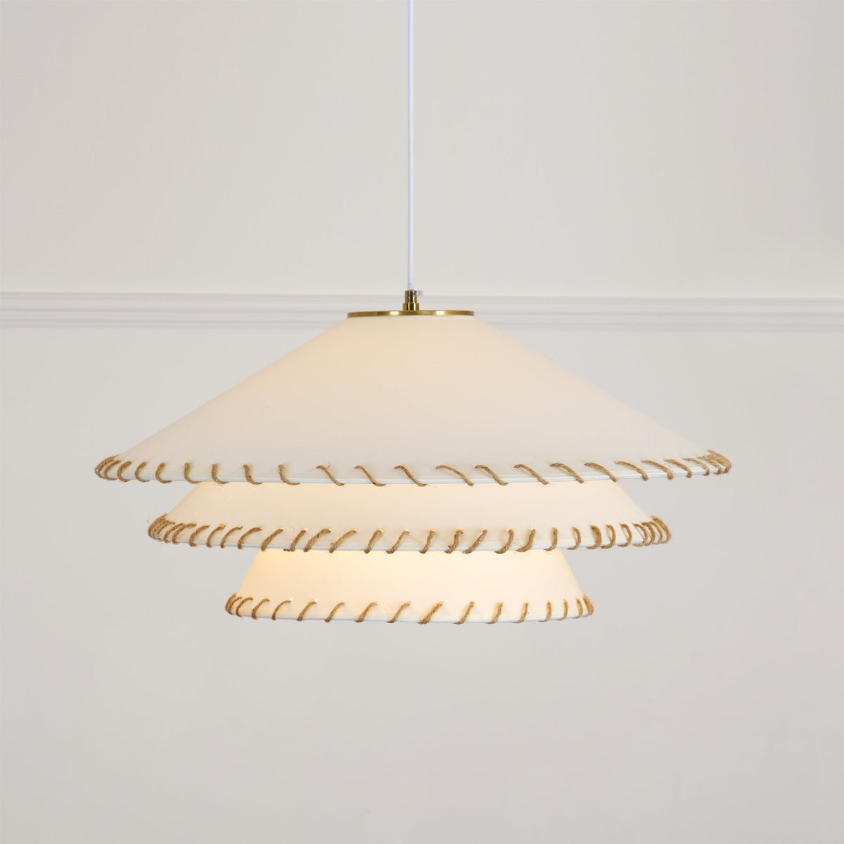 Lampada a sospensione conica Tanorelia