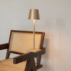 Lampada da tavolo da esterno Beniaenzo