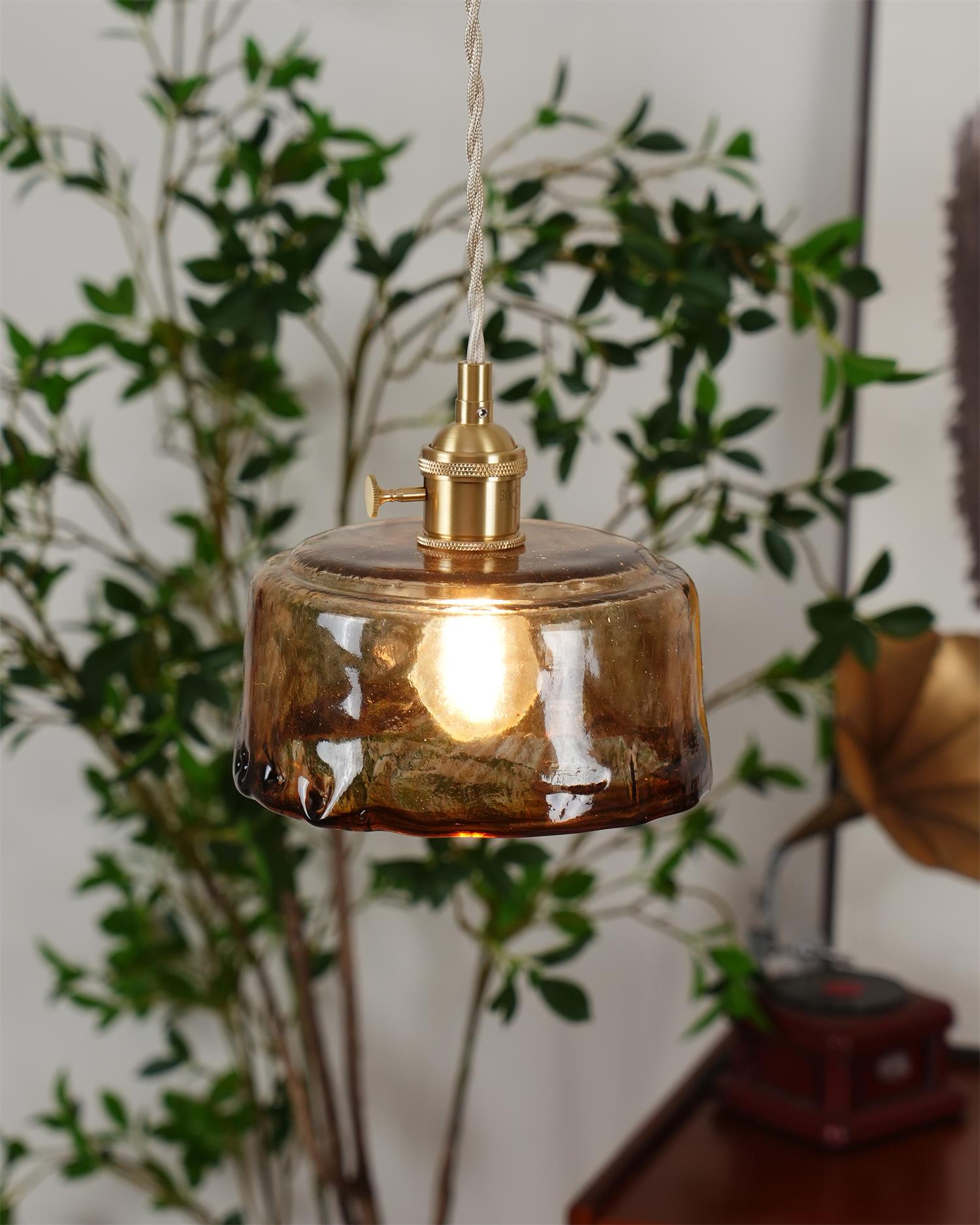 Lampada a sospensione vintage Fioraelio