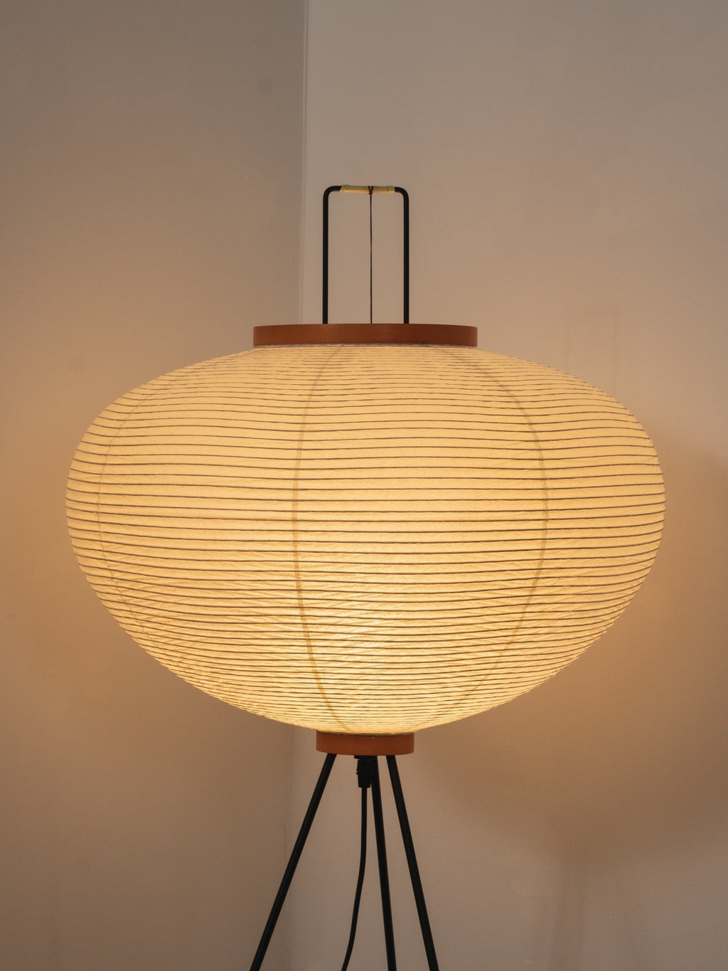 Lampada da terra Valilome