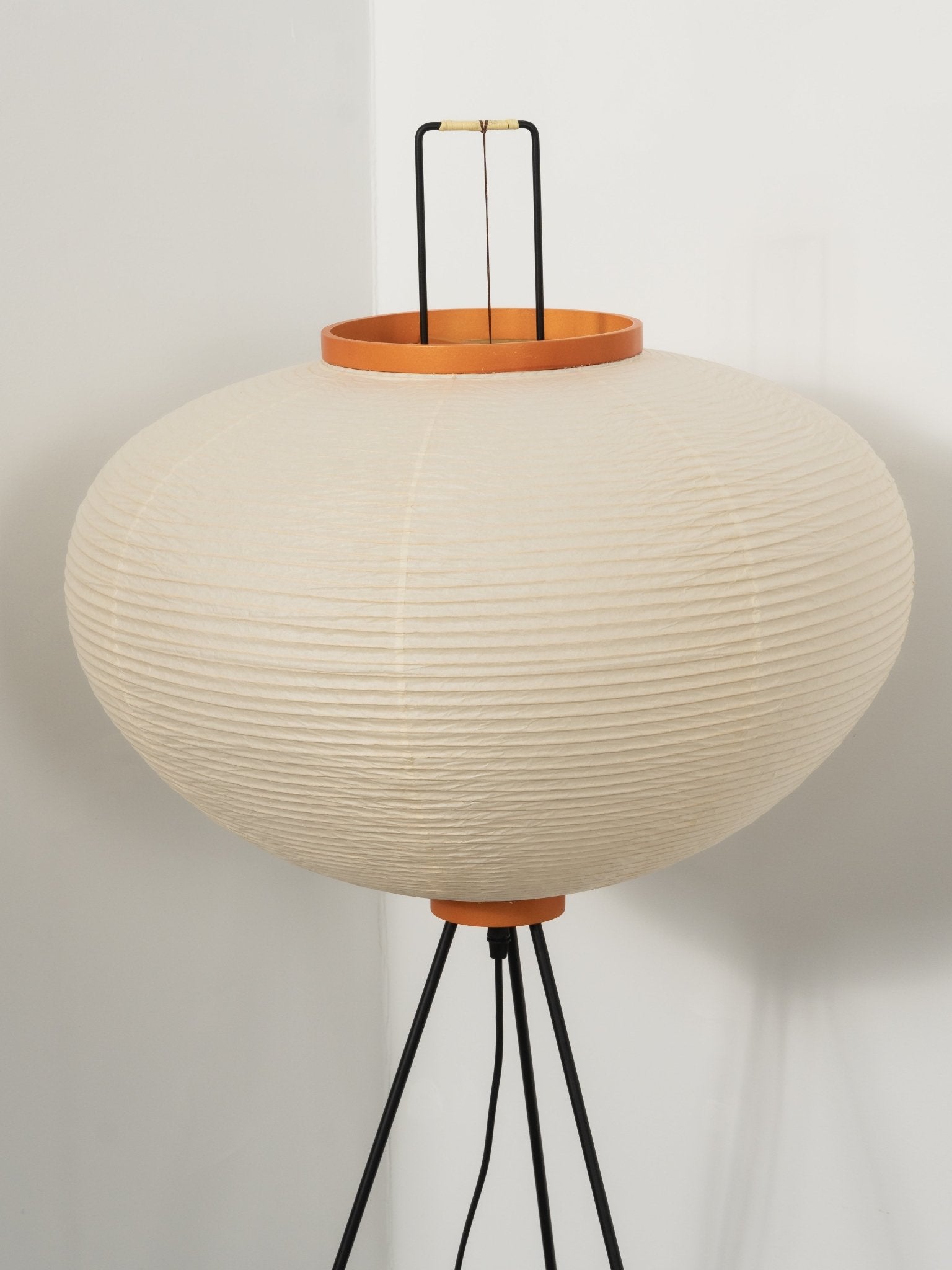 Lampada da terra Valilome
