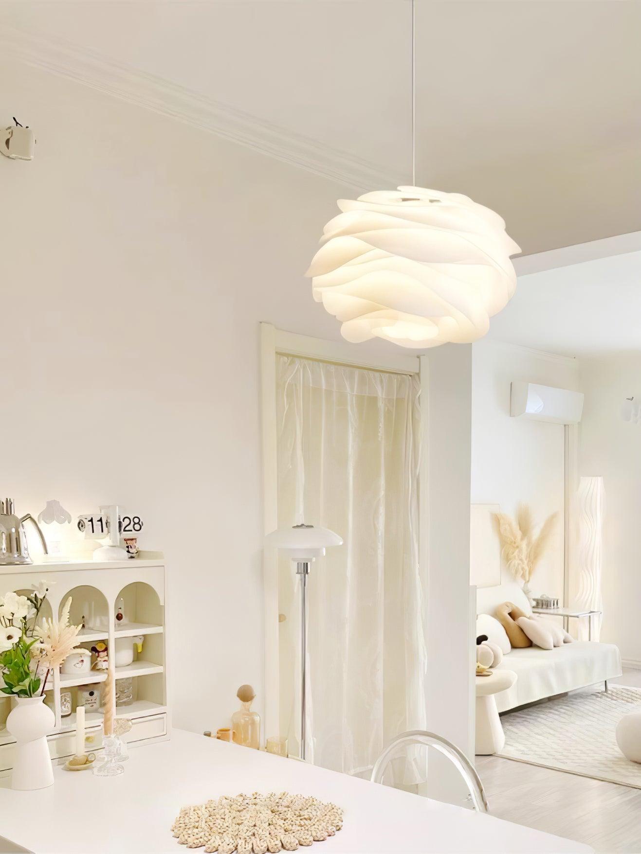 Lampada a sospensione floreale Nerara