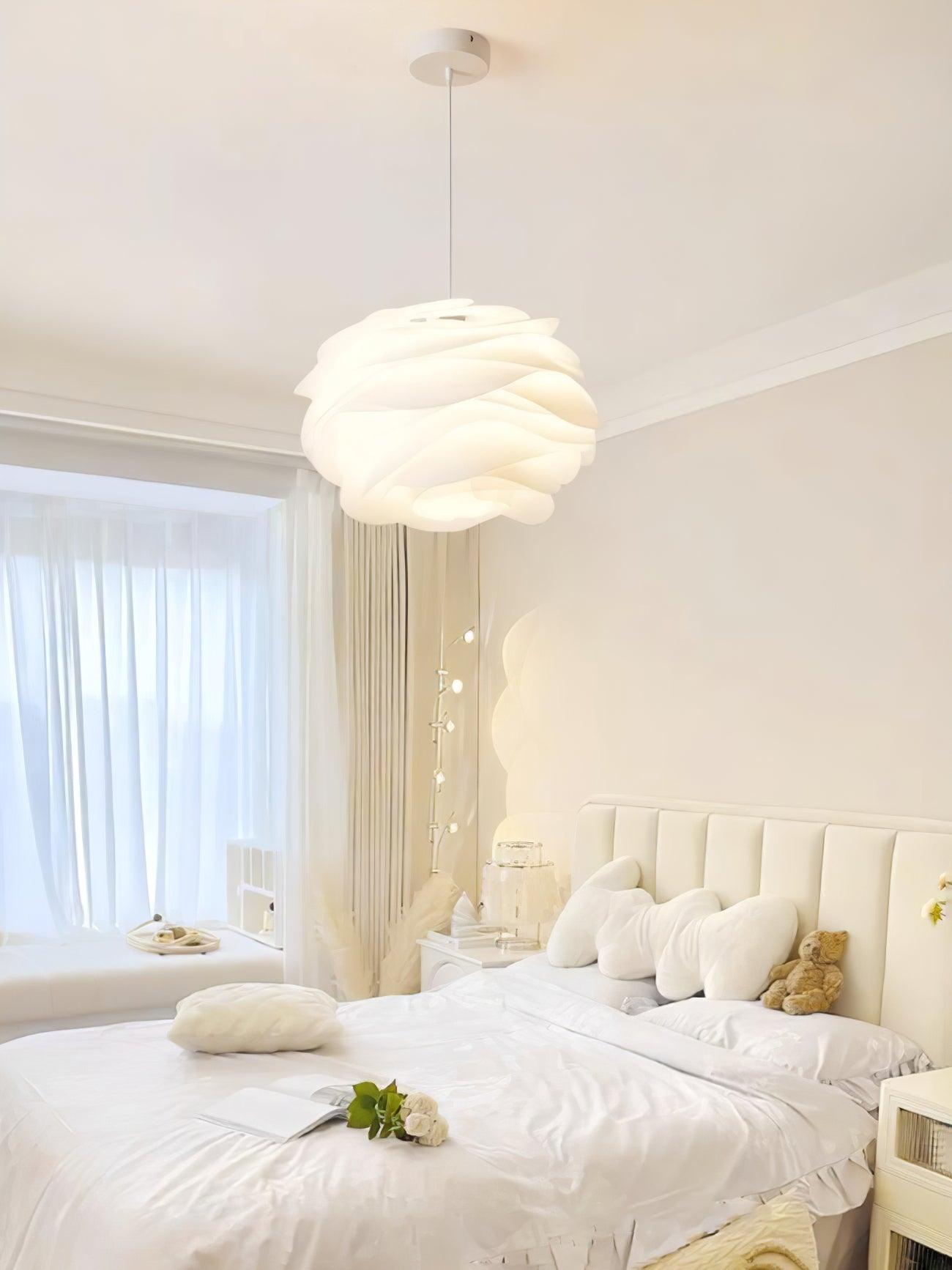 Lampada a sospensione floreale Nerara