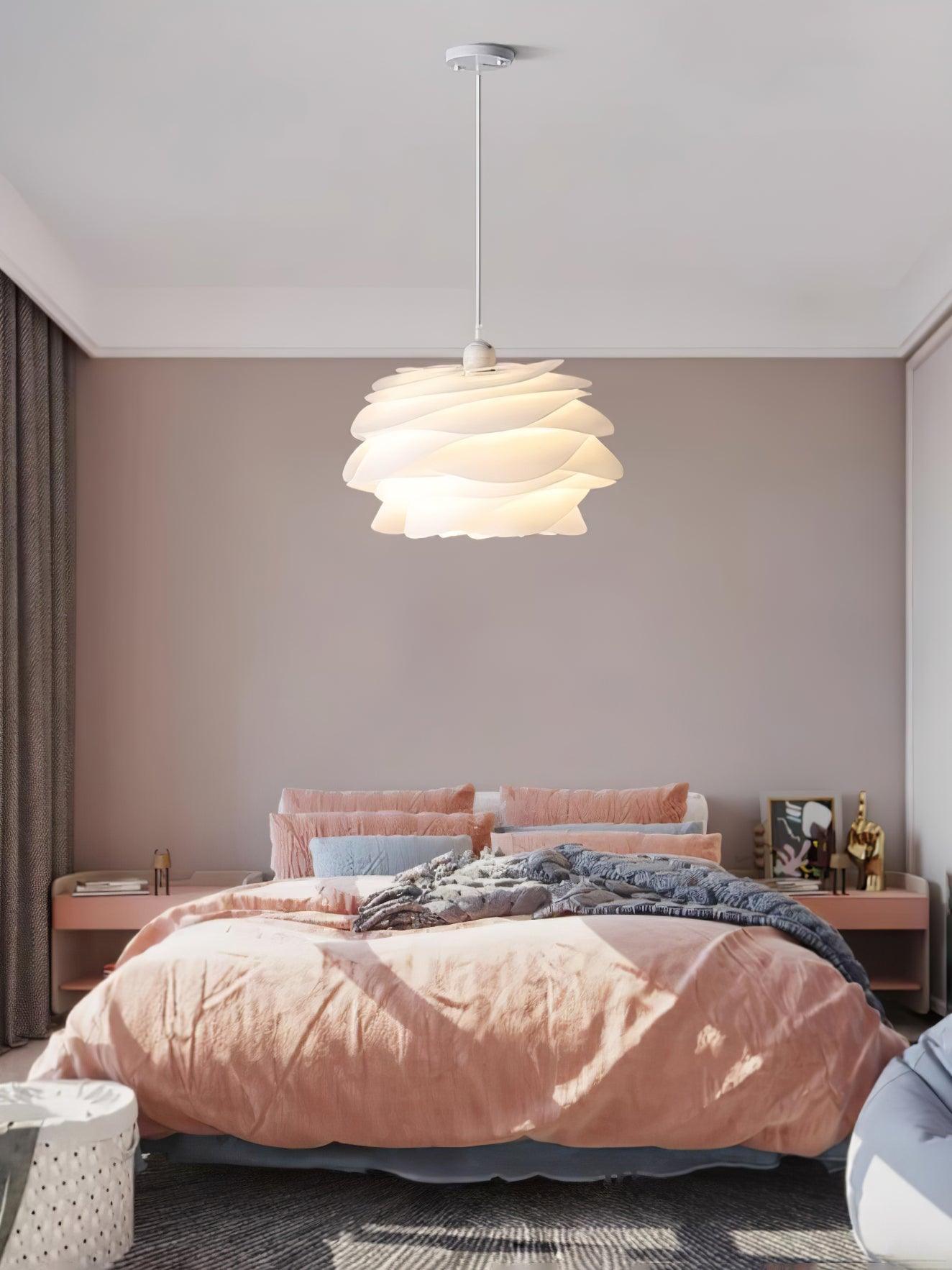 Lampada a sospensione floreale Nerara