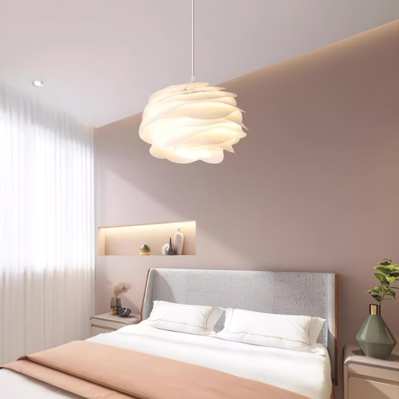 Lampada a sospensione floreale Nerara