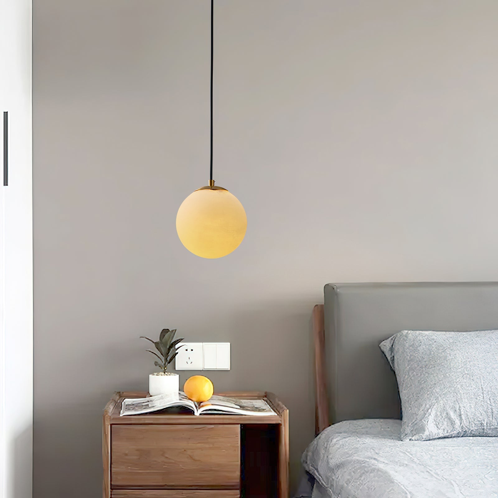 Lampada a sospensione globo Nallorave