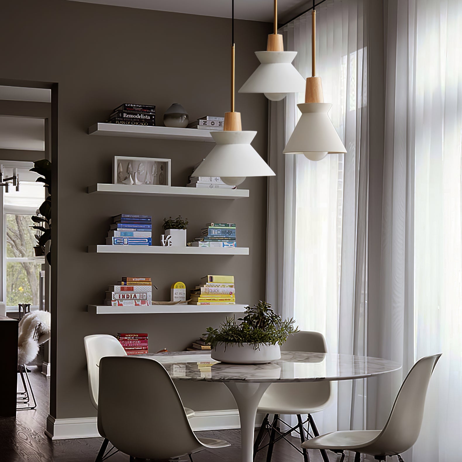 Lampada a sospensione conica Ferami