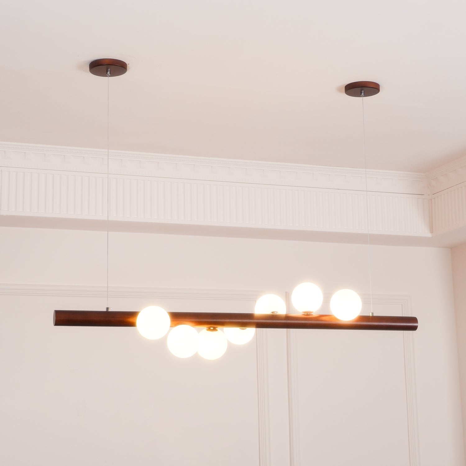 Lampada a sospensione lineare Seravino
