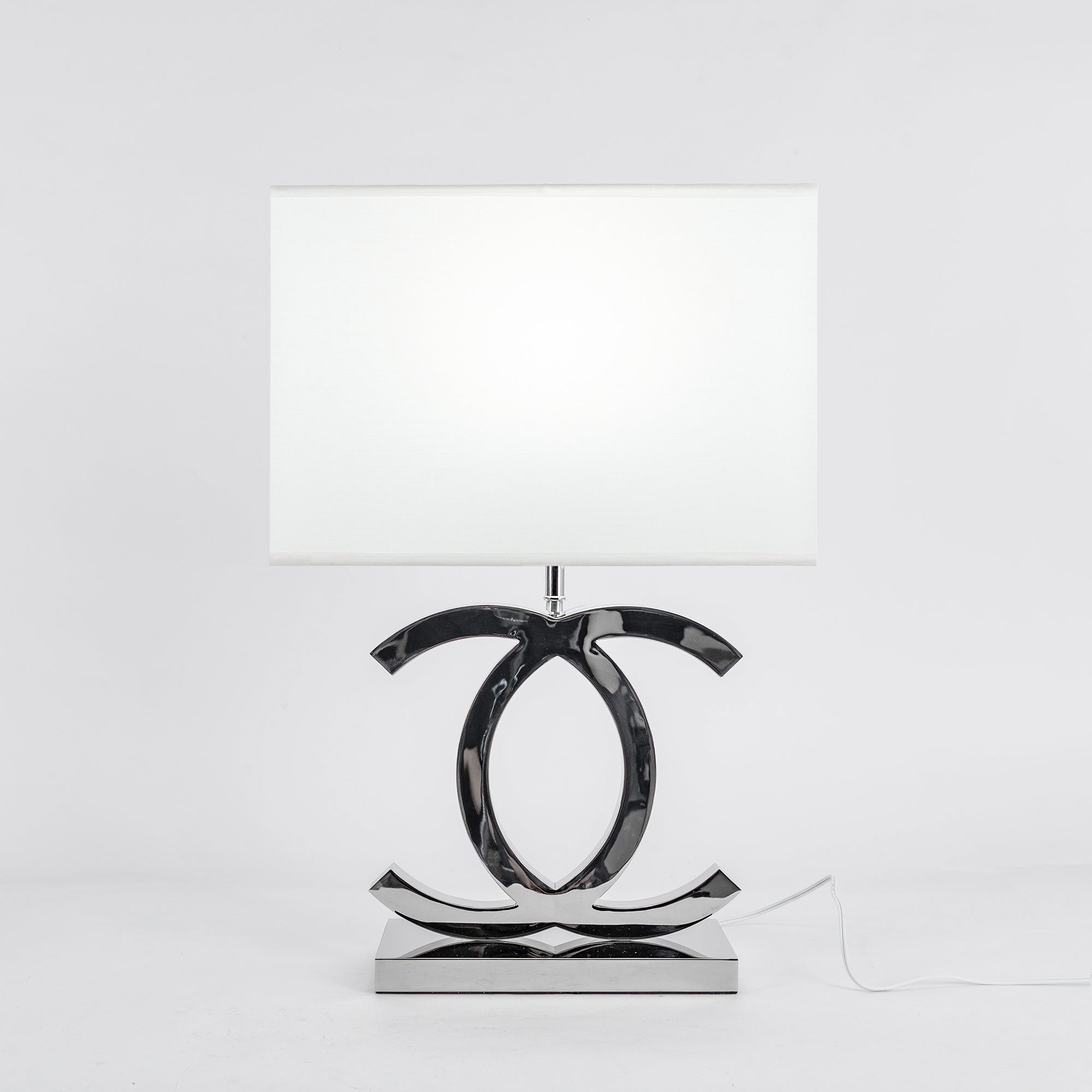 Lampada da tavolo Loiaenza