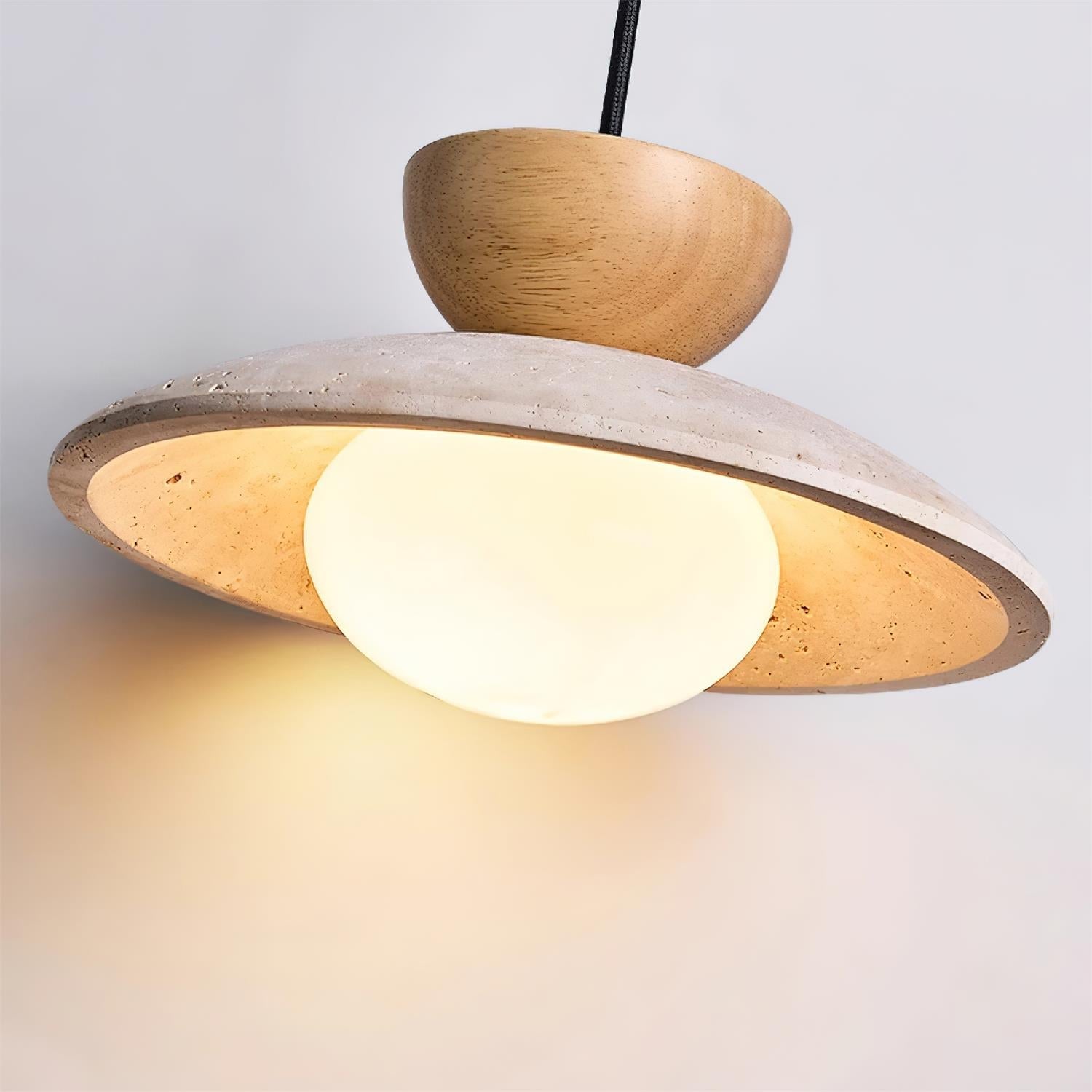 Lampada a sospensione Orioma