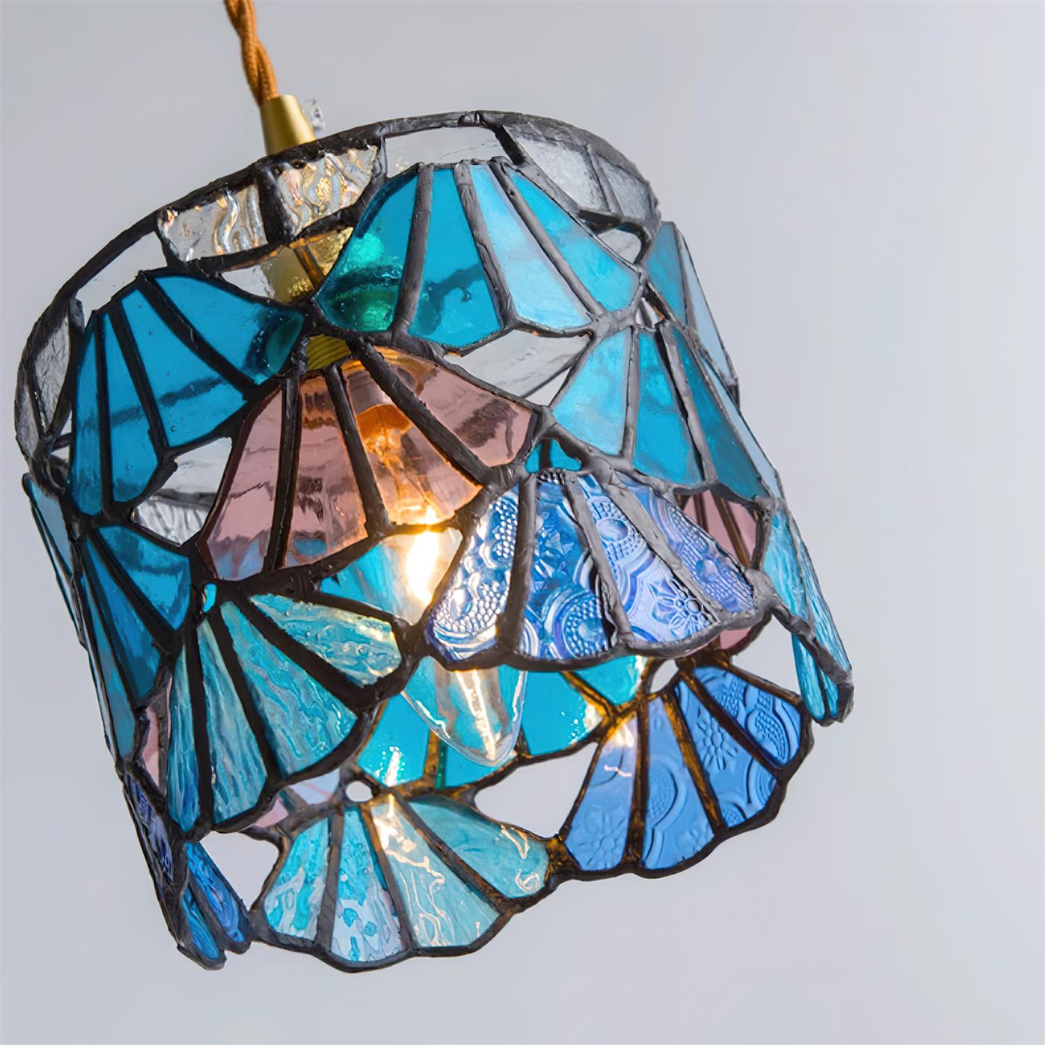 Lampada a sospensione vintage Loeriva
