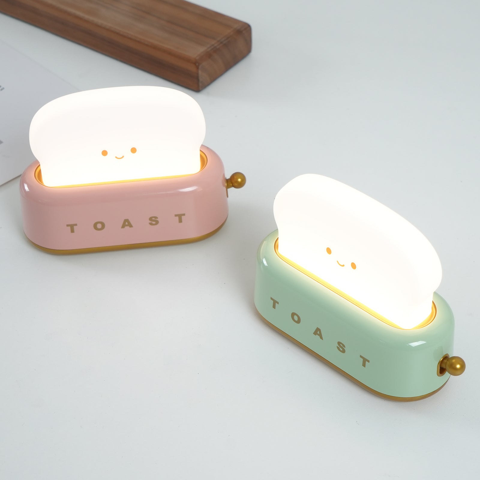 Lampada da tavolo retro Toaster