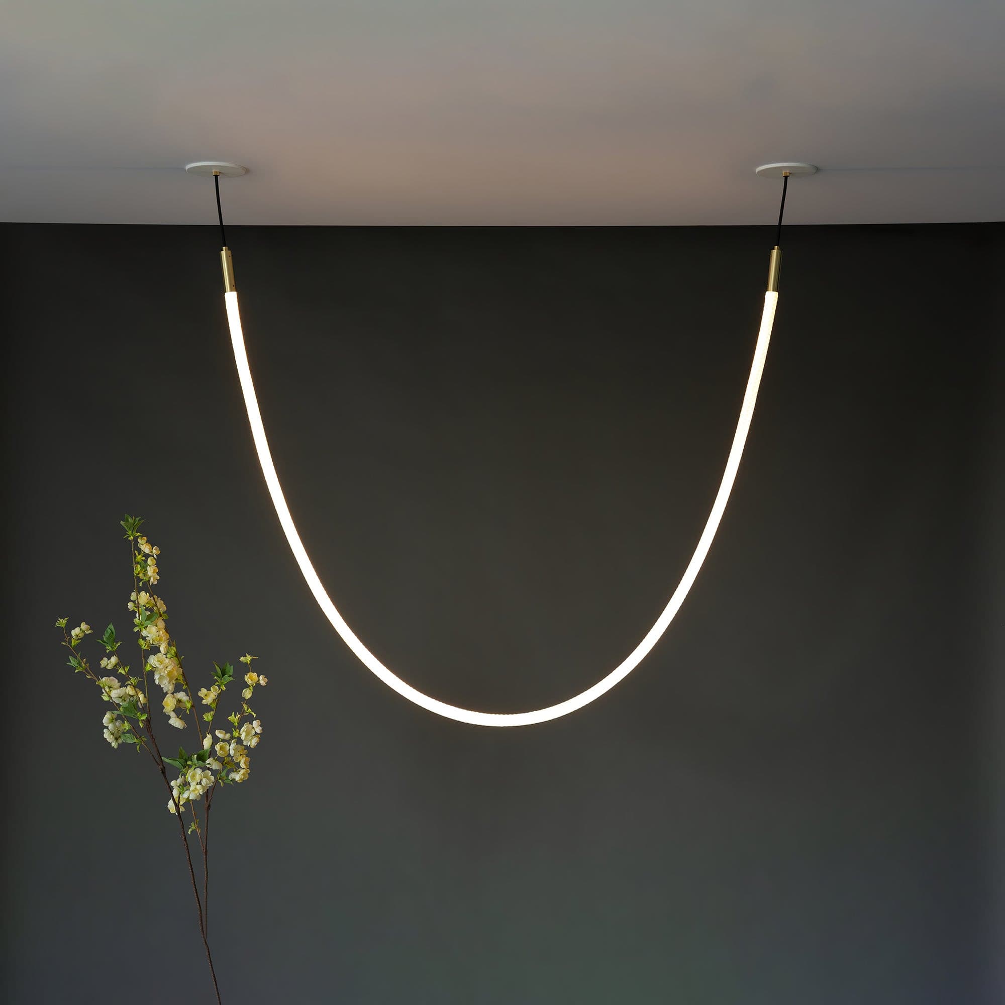 Lampada a sospensione flessibile Nelanoa