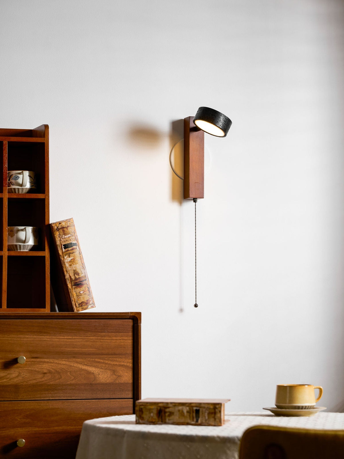 Vera Wall Sconce – detail 25