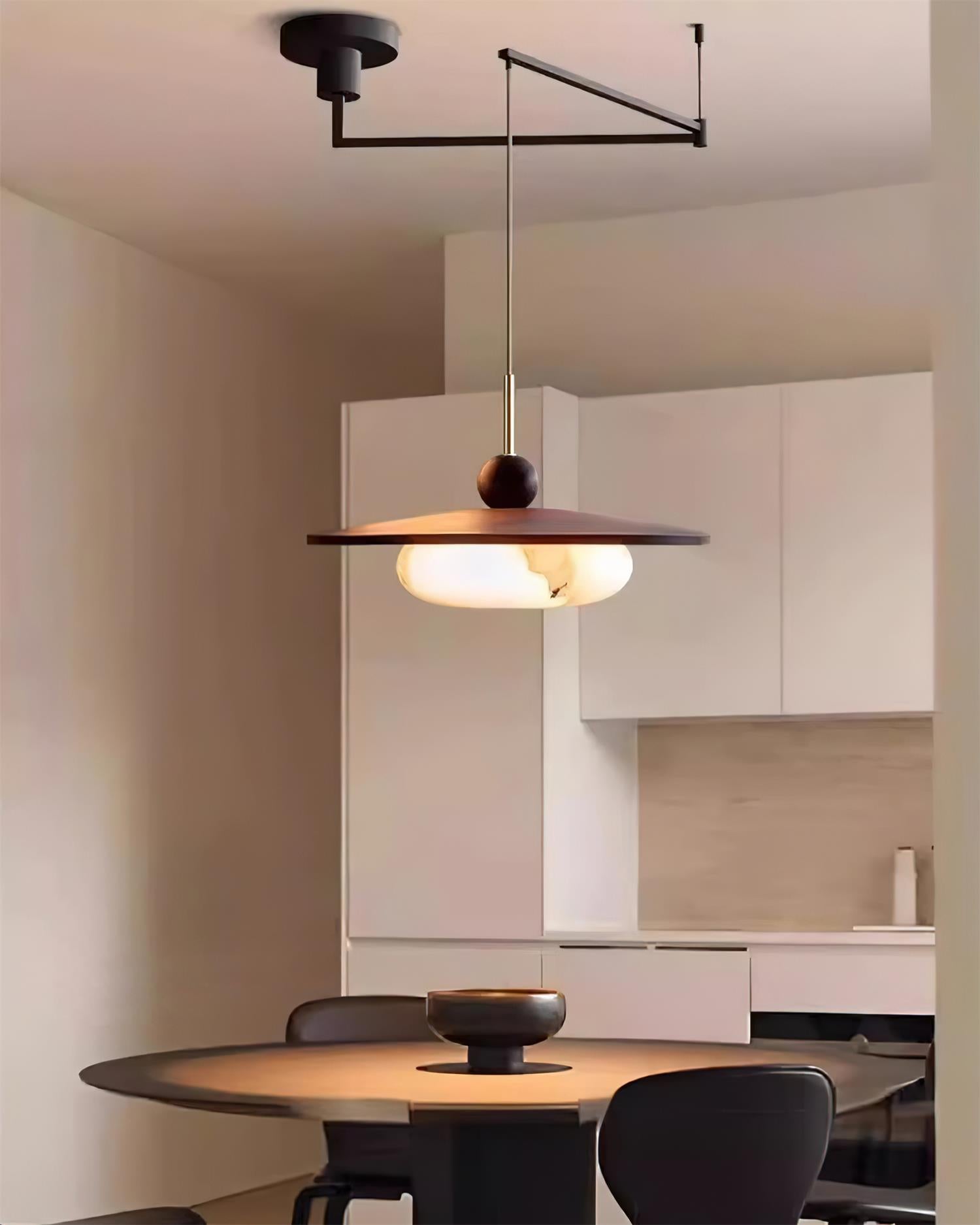 Lampada a sospensione orientabile Avinovi