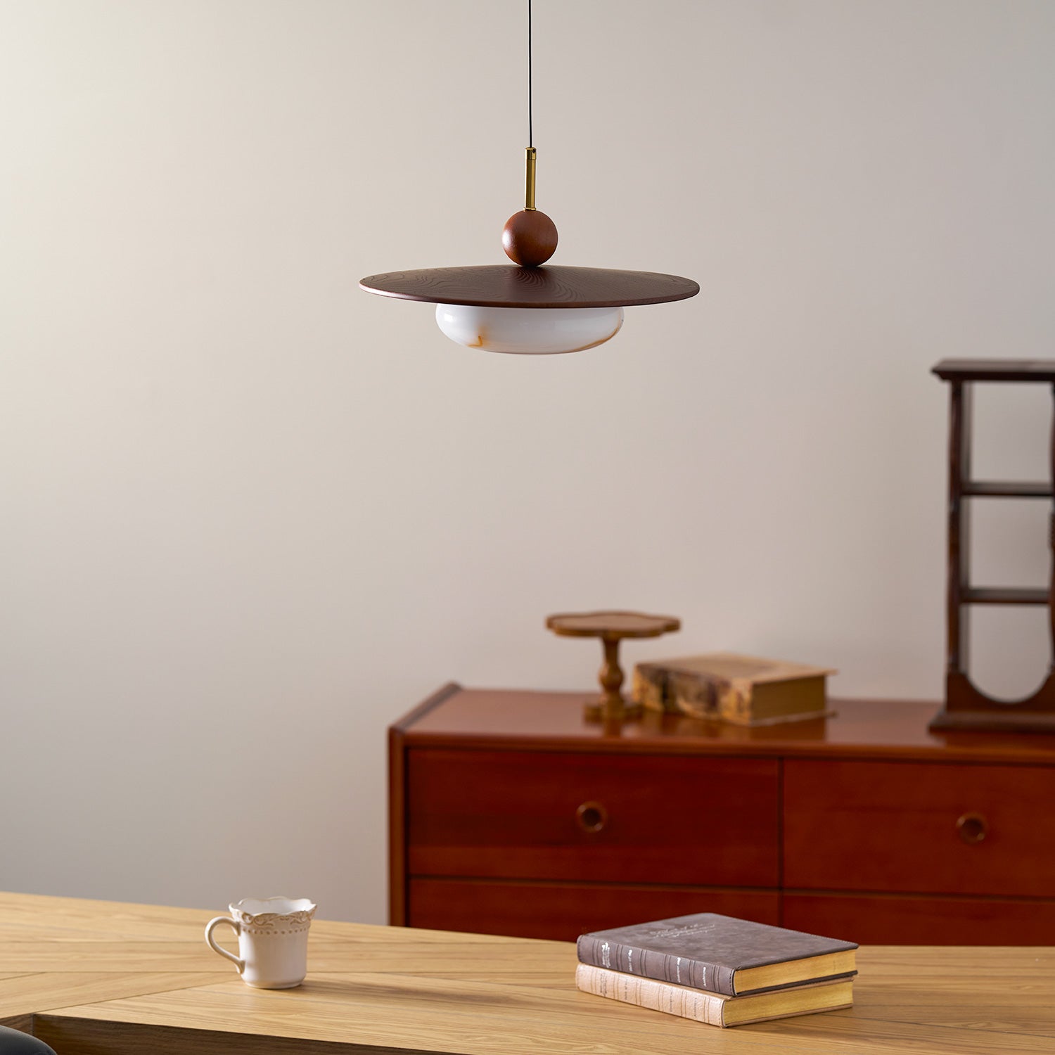 Lampada a sospensione orientabile Avinovi