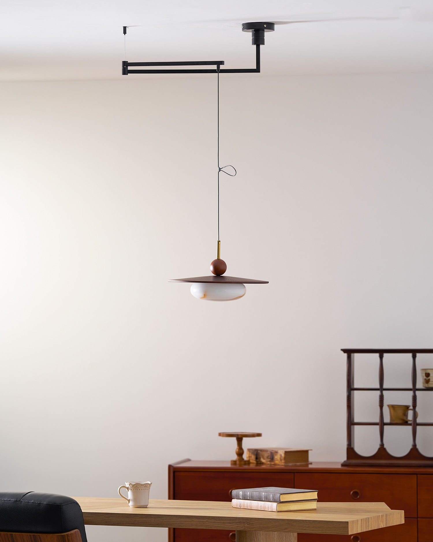 Lampada a sospensione orientabile Avinovi