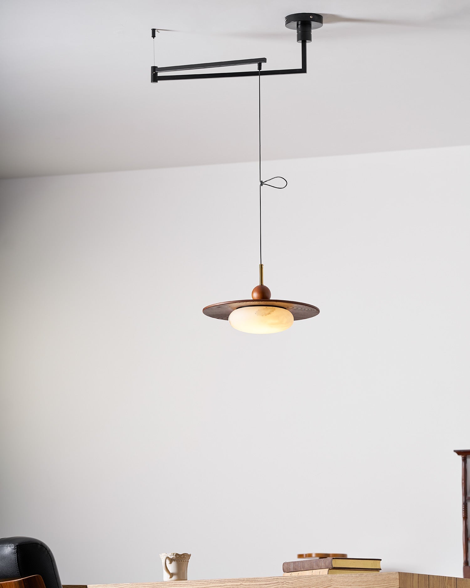 Lampada a sospensione orientabile Avinovi